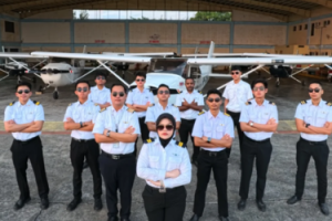 Siap lepas landas? Lupakan kursi dekat jendela—gimana kalau langsung duduk di kokpit? Yuk gabung di seminar kami "Become a Pilot with AAA Academy" dan cari tahu gimana caranya mewujudkan mimpi jadi pilot!